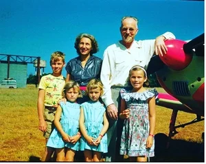 Maye Musk’s Parenting Secrets: Raising a Billionaire Without Over-Parenting - image 1