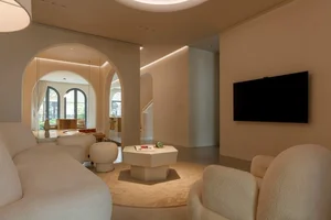 Fostering Family Connections: The 200m2 Open-Concept Home Design - image 0