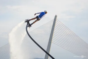 Thrilling Flyboard Training Sessions for the International Fireworks Festival Spectacle - image 4