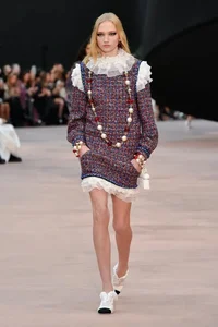 Jennie Absent, Wang Yibo Stuns as 'Male God' at Chanel Fashion Show - image 0