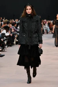 Jennie Absent, Wang Yibo Stuns as 'Male God' at Chanel Fashion Show - image 28