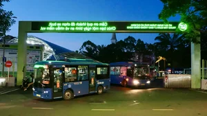 Citizens Enjoy Free Bus Rides: A Step Toward Sustainable Urban Transport - image 4