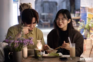 Discover a Unique Vegetarian Restaurant Blending Artistic Exhibition Spaces with a Modern Self-Service Dining Experience - image 10