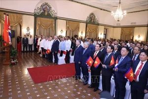 Vietnam President To Lam Meets with Cuban Friendship Delegation - image 3