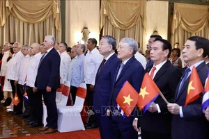 Vietnam President To Lam Meets with Cuban Friendship Delegation - image 4