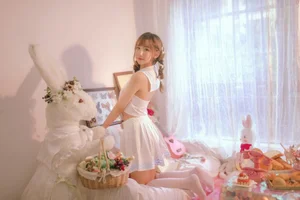 Artistic Portraiture: YiTuYu Art Language Vol.5670 Featuring Xiao Xiao Xia - image 12