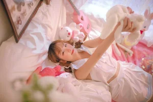 Artistic Portraiture: YiTuYu Art Language Vol.5670 Featuring Xiao Xiao Xia - image 11
