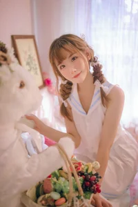 Artistic Portraiture: YiTuYu Art Language Vol.5670 Featuring Xiao Xiao Xia - image 1