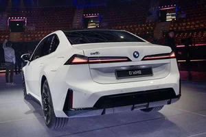 2026 BMW i3 Electric Reveal: Breakthrough 900km Range - image 8