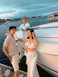 Singer Le Quyen’s Son Captivates Fans with Impressive Height and Looks - image 0