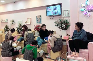 Busy Nail Salons Work Overtime to Meet High Holiday Beauty Demand - image 4