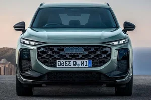 2026 Audi Q3 Redesign: New Hybrid Version Starting at $51,300 - image 0