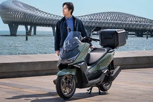 Honda NS150GX 2025: Stylish Scooter with Built-in Dashcam Starting at 57 Million - image 0
