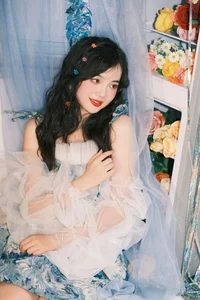 YiTuYu Art Language Vol.6479: Featuring the Elegant Xiao Ou O in Nature - image 0