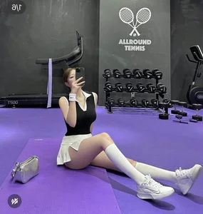 Korean Gym Fashion: How Bold Activewear is Revolutionizing Fitness Aesthetics - image 8