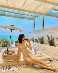 Stunning Gallery: Actress Le Huynh Thuy Ngan Shines in Latest Bikini Photoshoot - image 11