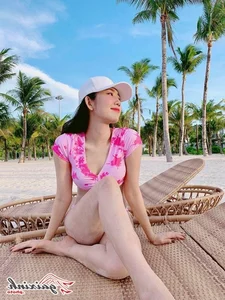 Stunning Gallery: Actress Le Huynh Thuy Ngan Shines in Latest Bikini Photoshoot - image 27