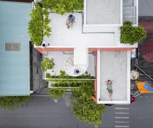 Architectural Marvel: The Sun-Drenched Ha Long House Featured in US Media - image 5