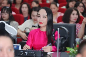 Thu Huyền and Tấn Minh: A Journey of Art and Family - image 3