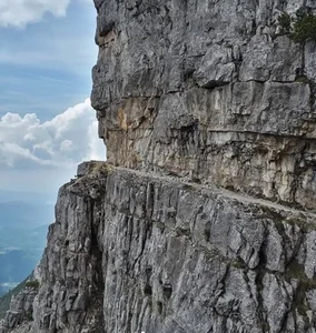 Thrilling Journeys: Exploring the World's Most Dangerous 'Death Roads' - image 3