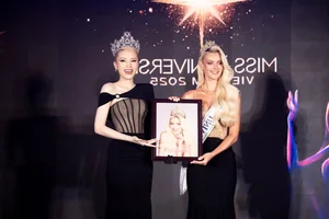 Vietnamese Beauty Ky Duyen Shines Alongside Miss Universe 2024 at Exclusive Event - image 8