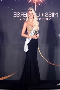 Vietnamese Beauty Ky Duyen Shines Alongside Miss Universe 2024 at Exclusive Event - image 6