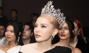 Vietnamese Beauty Ky Duyen Shines Alongside Miss Universe 2024 at Exclusive Event - image 10