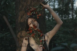 Stunning Visuals of Jing Xiao Jie: YiTuYu Art Language Vol.5741 Collection - image 16