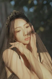 Stunning Visuals of Jing Xiao Jie: YiTuYu Art Language Vol.5741 Collection - image 10