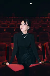 Hong Dao: Embracing the Joy and Freedom of Single Life - image 0
