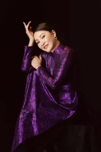 Hong Dao: Embracing the Joy and Freedom of Single Life - image 1