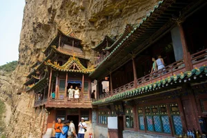 Unbelievable Sights at China's Most Precarious and Dangerous Temples - image 10