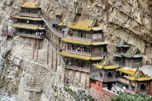 Unbelievable Sights at China's Most Precarious and Dangerous Temples - image 13