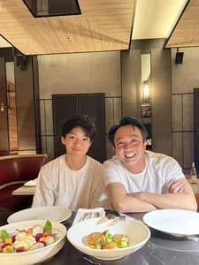 Why Ho Ngoc Has Son Constantly Steals the Spotlight Online - image 1
