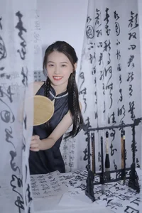 Song Yuxin's Stunning Photoshoot in Shanghai: Capturing Elegance and Modern Style - image 28