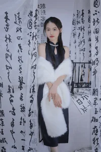 Song Yuxin's Stunning Photoshoot in Shanghai: Capturing Elegance and Modern Style - image 86