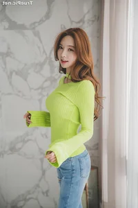 Park Soo Yeon Fashion Photography: Capturing the Essence of Korean Elegance - image 45