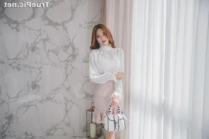 Park Soo Yeon Fashion Photography: Capturing the Essence of Korean Elegance - image 48