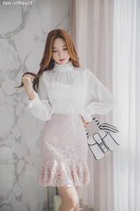 Park Soo Yeon Fashion Photography: Capturing the Essence of Korean Elegance - image 22