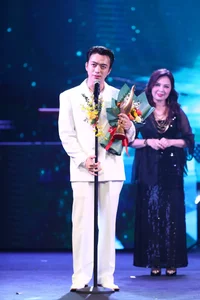 Cong Hien Music Awards: Tung Duong Reigns Supreme as Soobin Achieves Incredible Hattrick - image 2