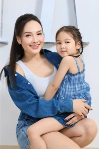 Vietnamese Celebrity News: Ngoc Son's Family Photo Truth and Duc Tien's Last Gift - image 20