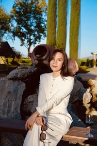 Vietnamese Celebrity News: Ngoc Son's Family Photo Truth and Duc Tien's Last Gift - image 13