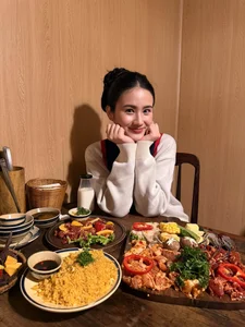 Vietnamese Celebrity Updates: Phuong Oanh's New Look and Viet Huong's Anniversary - image 48