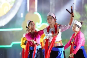 Thousands Braving the Rain for the Grand Opening of Hung Kings Temple Festival 2026 - image 10