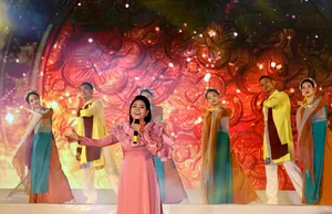 Thousands Braving the Rain for the Grand Opening of Hung Kings Temple Festival 2026 - image 1
