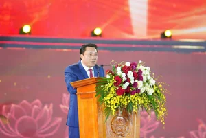 Thousands Braving the Rain for the Grand Opening of Hung Kings Temple Festival 2026 - image 6