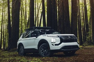 2025 Mitsubishi Outlander Trail Edition: Pricing and Features - image 11