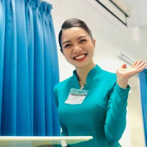 Where Is She Now? The Vietnam Airlines Flight Attendant Who Broke the Internet - image 4