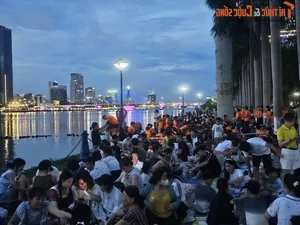 Electric Atmosphere in Da Nang Ahead of the 2024 Fireworks Festival Opening - image 0