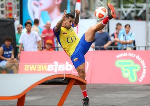 Thrilling Teqball World Championship Highlights at Nguyen Hue Walking Street - image 2